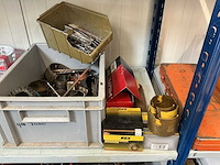 Partij gatenzaag en boren - afbeelding 1 van  4