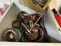 Partij gatenzaag en boren - afbeelding 2 van  4