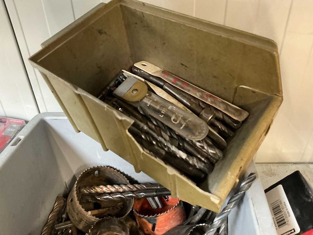 Partij gatenzaag en boren - afbeelding 3 van  4