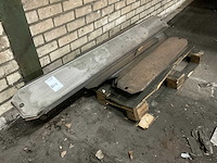 Partij gebogen platen - afbeelding 2 van  3