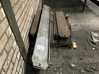 Partij gebogen platen - afbeelding 3 van  3