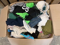 Partij gebruikte kleding - afbeelding 1 van  2