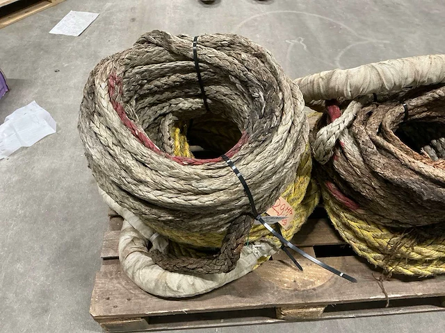 Partij gebruikte tiptotwelve en dyneema touw - afbeelding 2 van  2