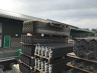 Partij gebruikte vezelcementplaten asbestvrij en licht doorlatende platen - afbeelding 4 van  12