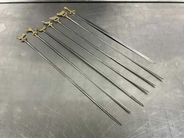 Partij gedecoreerde spiezen (60 cm) - afbeelding 1 van  6