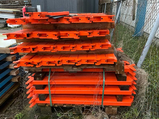 Partij gedemonteerde draagarmstellingen - afbeelding 15 van  16