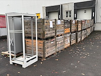 Partij gedemonteerde ict artikelen - afbeelding 3 van  6