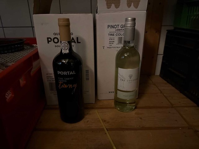 Partij gedestilleerd (grotendeels wijn) (144x) - afbeelding 4 van  6