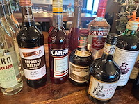 Partij gedistilleerd en likeuren, 31 flessen - afbeelding 3 van  4