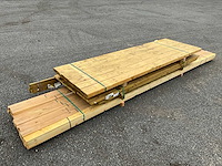 Partij geïmpregneerd hout - afbeelding 1 van  11