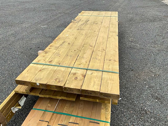 Partij geïmpregneerd hout - afbeelding 11 van  11