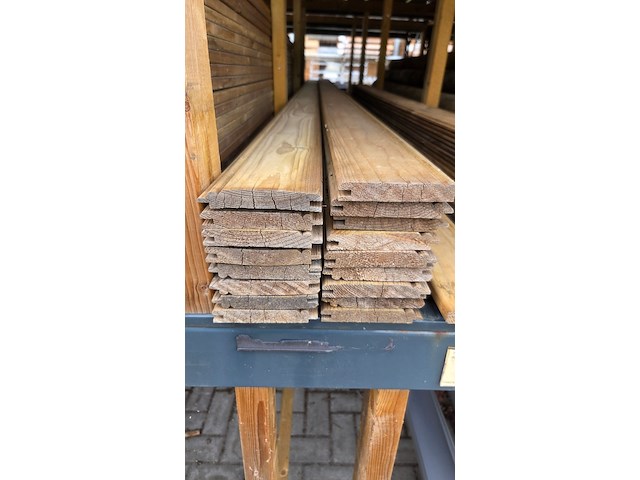 Partij geïmpregneerd tuinhout - afbeelding 2 van  8