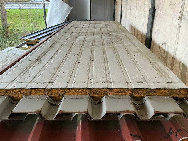 Partij geisoleerde panelen - afbeelding 3 van  9