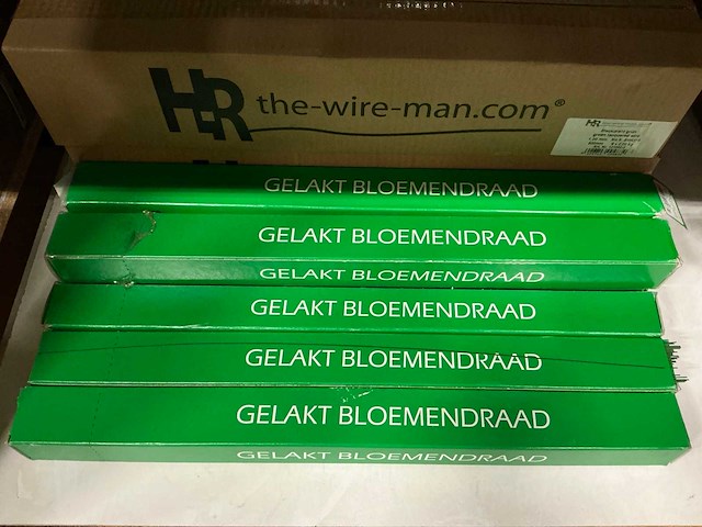 Partij gelakt bloemendraad groen 1,0mm no.5 19swg 500mm 2kg (31x) - afbeelding 2 van  3