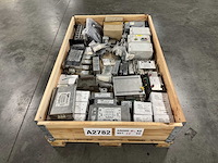 Partij gemengde electronica & besturingscomponenten (56kg)