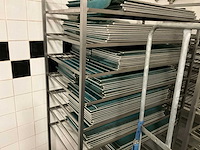 Partij geperforeerde bakplaten - afbeelding 5 van  5