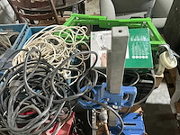 Partij gereedschap en auto accessoires - afbeelding 5 van  5