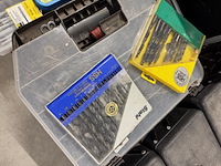 Partij gereedschap en ijzerwaren - afbeelding 7 van  8