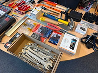 Partij gereedschap en labo toebehoren - afbeelding 7 van  9