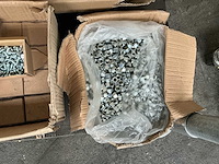 Partij gereedschap en moeren/bouten - afbeelding 7 van  18