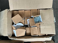 Partij gereedschap en moeren/bouten - afbeelding 8 van  18