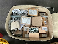 Partij gereedschap en moeren/bouten - afbeelding 10 van  18