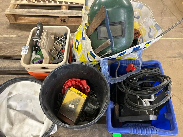 Partij gereedschap en toebehoren w.o. makita - afbeelding 5 van  5