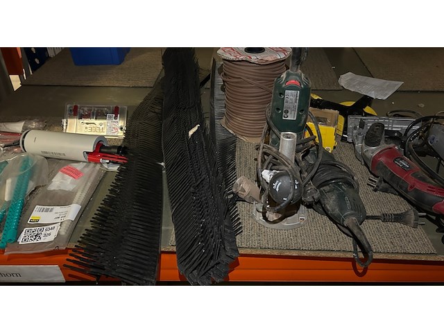Partij gereedschap en toebehoren, w.o. metabo - afbeelding 3 van  12