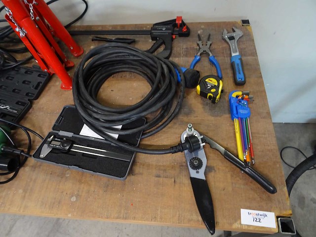Partij gereedschap en toebehoren - afbeelding 2 van  4