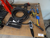 Partij gereedschap en toebehoren - afbeelding 2 van  4