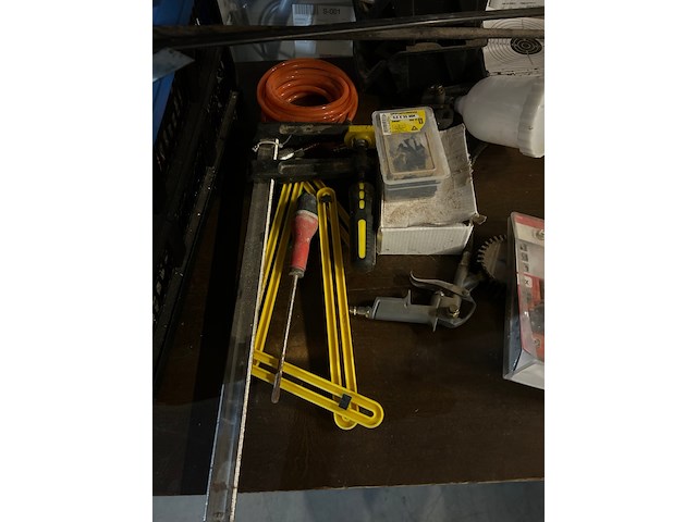Partij gereedschap en toebehoren - afbeelding 3 van  7