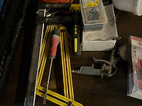 Partij gereedschap en toebehoren - afbeelding 3 van  7