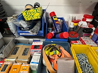 Partij gereedschap, ijzerwaren en verbruiksmiddelen - afbeelding 2 van  13