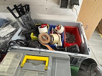 Partij gereedschap, ijzerwaren en verbruiksmiddelen - afbeelding 10 van  13