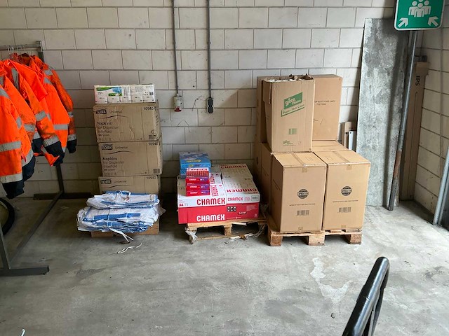 Partij gereedschap, machine onderdelen etcetera - afbeelding 7 van  11