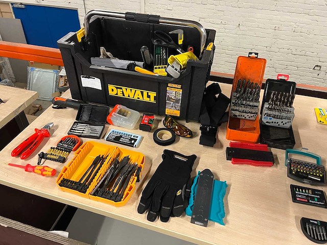 Partij gereedschap (o.a. dewalt, knipex, wera) - afbeelding 2 van  10