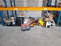 Partij gereedschap, tape, etc.