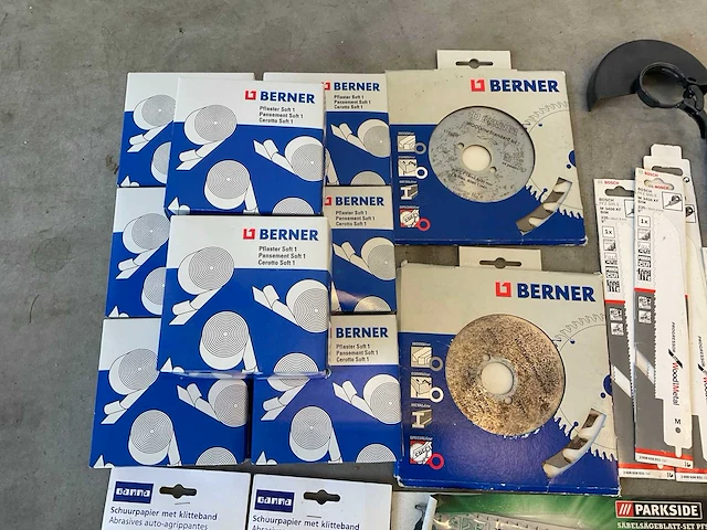 Partij gereedschap toebehoren - afbeelding 2 van  6