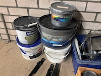 Partij gereedschap, verf en luchthaspels - afbeelding 7 van  8