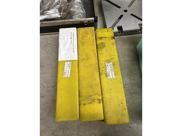 Partij gereedschap w.o. lasmasker, laselektroden o.a. einhell - afbeelding 10 van  13