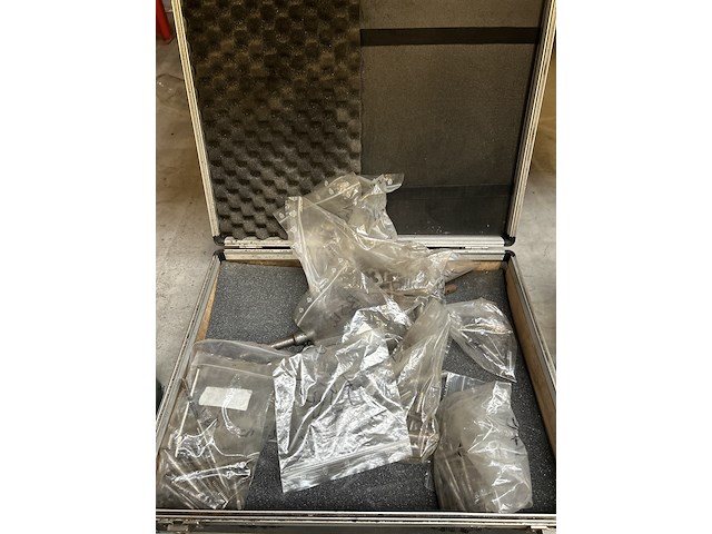 Partij gereedschap w.o. lasmasker, laselektroden o.a. einhell - afbeelding 13 van  13