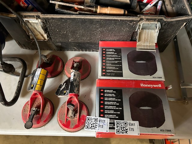 Partij gereedschap w.o. werkplaatskachel, carbon filter w.o. honeywell, einhell - afbeelding 2 van  9