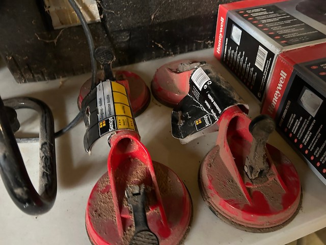 Partij gereedschap w.o. werkplaatskachel, carbon filter w.o. honeywell, einhell - afbeelding 3 van  9