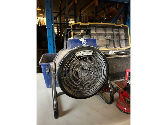 Partij gereedschap w.o. werkplaatskachel, carbon filter w.o. honeywell, einhell - afbeelding 6 van  9