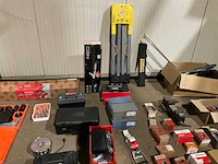 Partij gereedschap - afbeelding 16 van  17