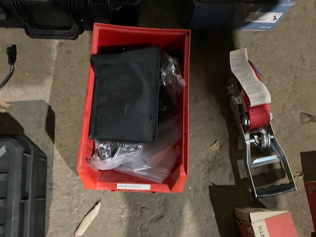 Partij gereedschap - afbeelding 17 van  17