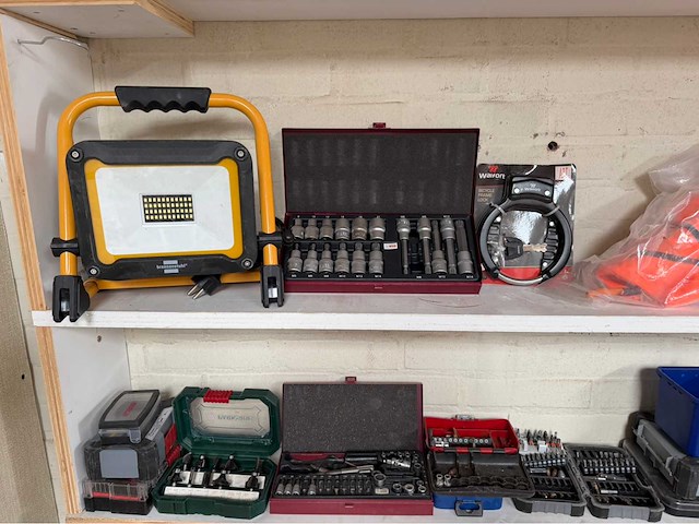 Partij gereedschap - afbeelding 2 van  17