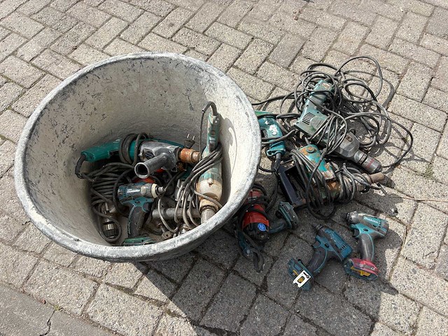 Partij gereedschap - afbeelding 1 van  2