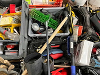 Partij gereedschappen en bouwbenodigdheden - afbeelding 9 van  13