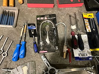 Partij gereedschappen en toebehoren - afbeelding 8 van  10